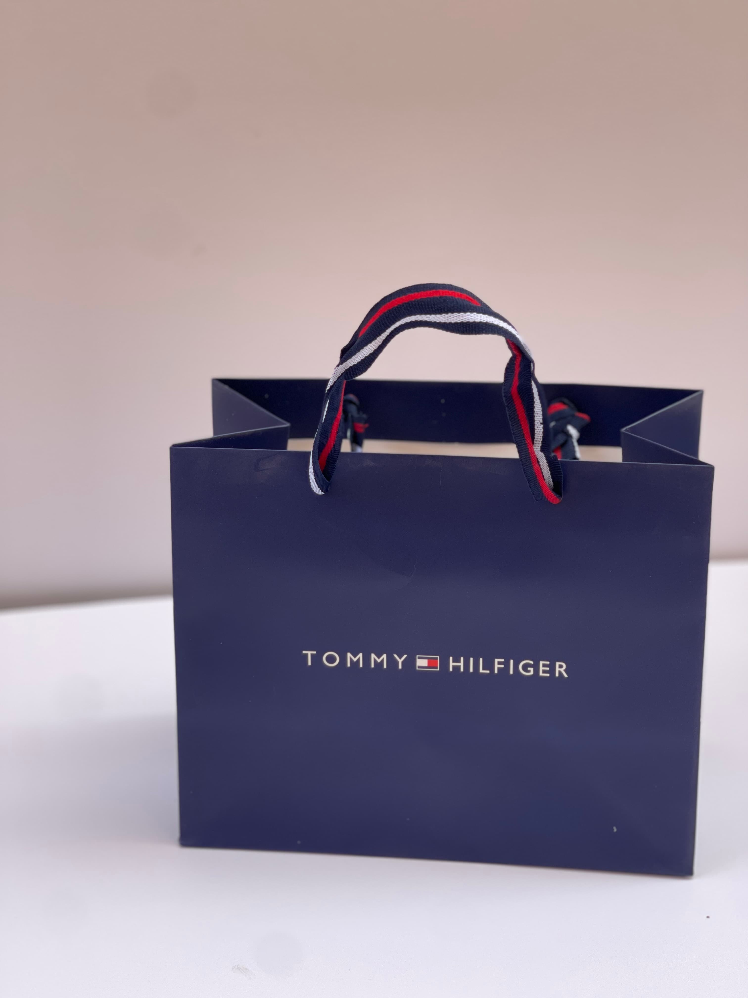 كيسه TOMMYE HILFIGER