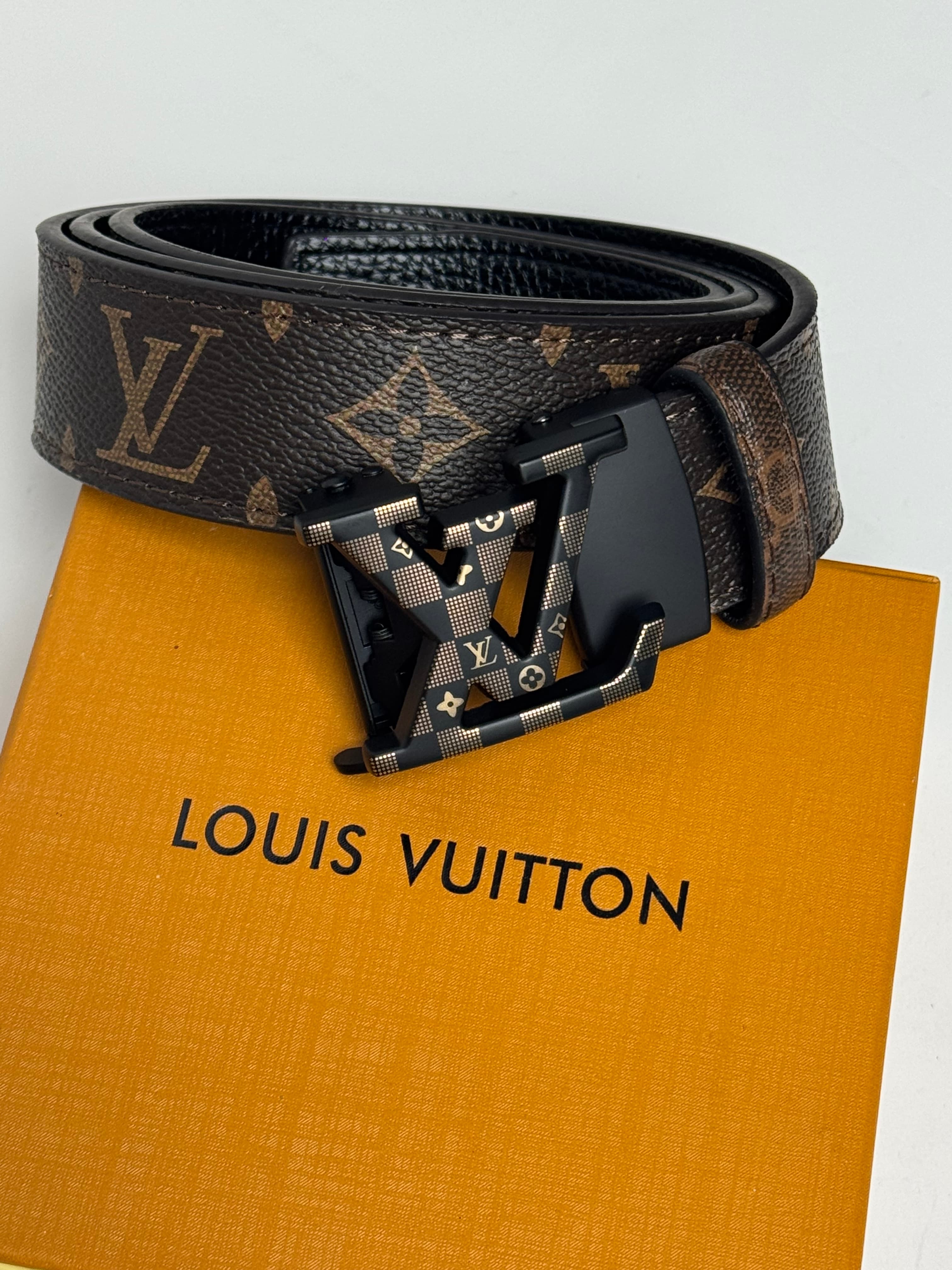 حزام lv كوبي 2